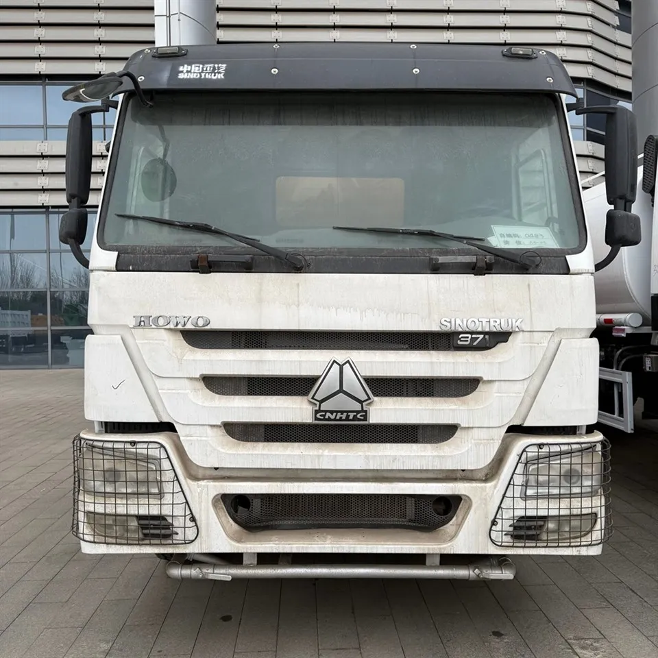 HOWO Water Sprinkler Truck