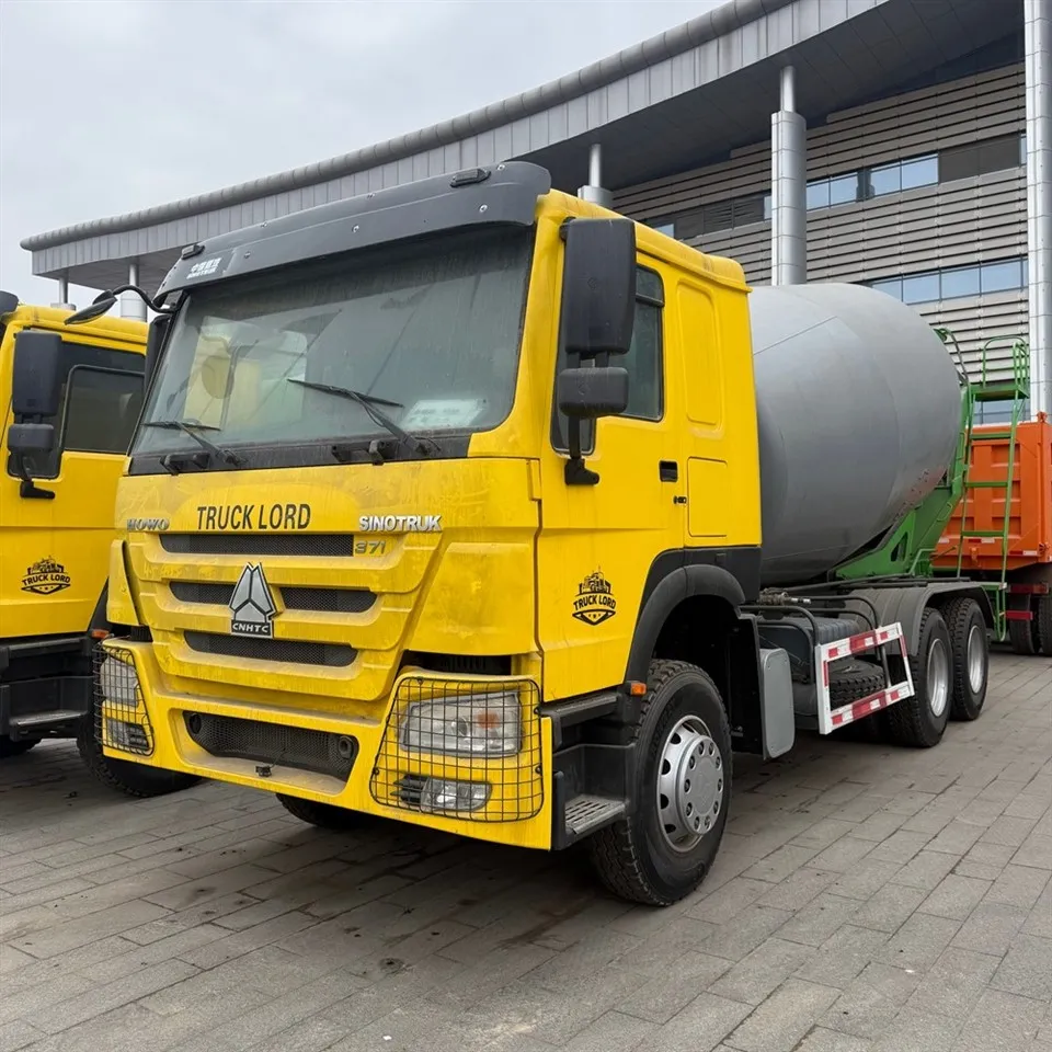 Integrated Mixing Tank Truck suppliers