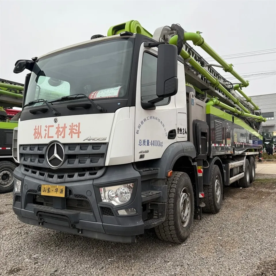 Mercedes-Benz Chassis Concrete Pump Truck factory