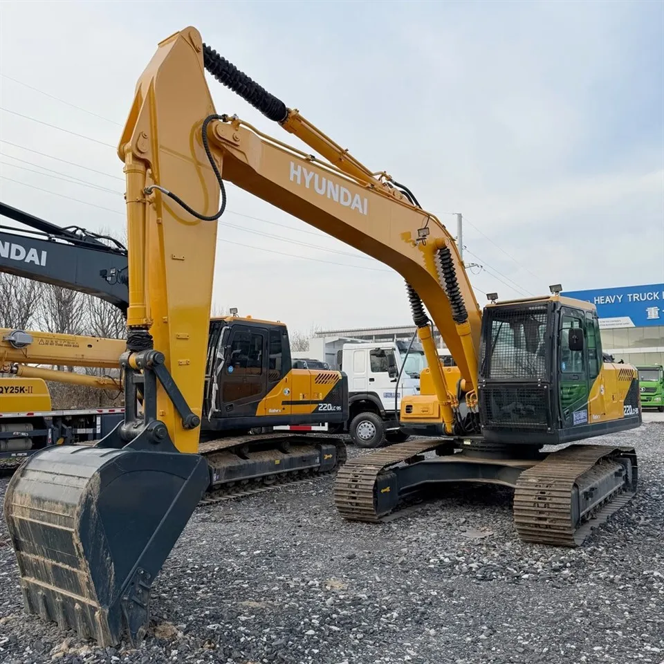 Small Tracked Excavator factory