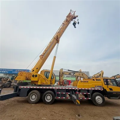 Compact Mobile Crane