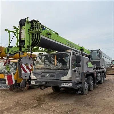Small Mobile Crane